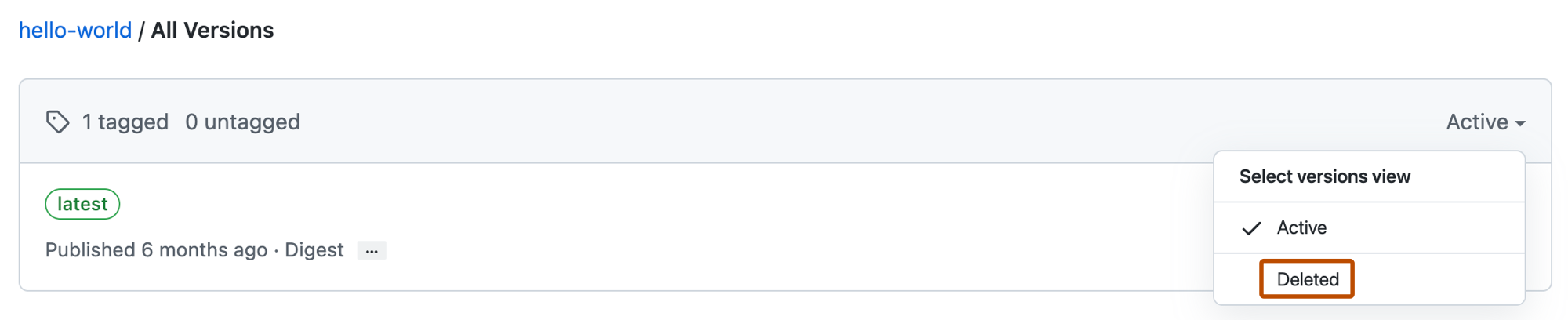 Capture d’écran d’une liste de versions de package. La sélection « Supprimé » dans la vue des versions est mise en évidence avec un encadré orange.